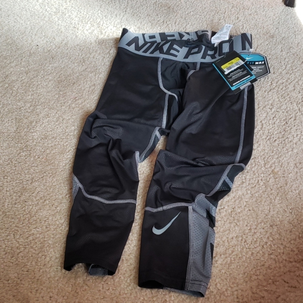 Nike Pro Hypercool Series